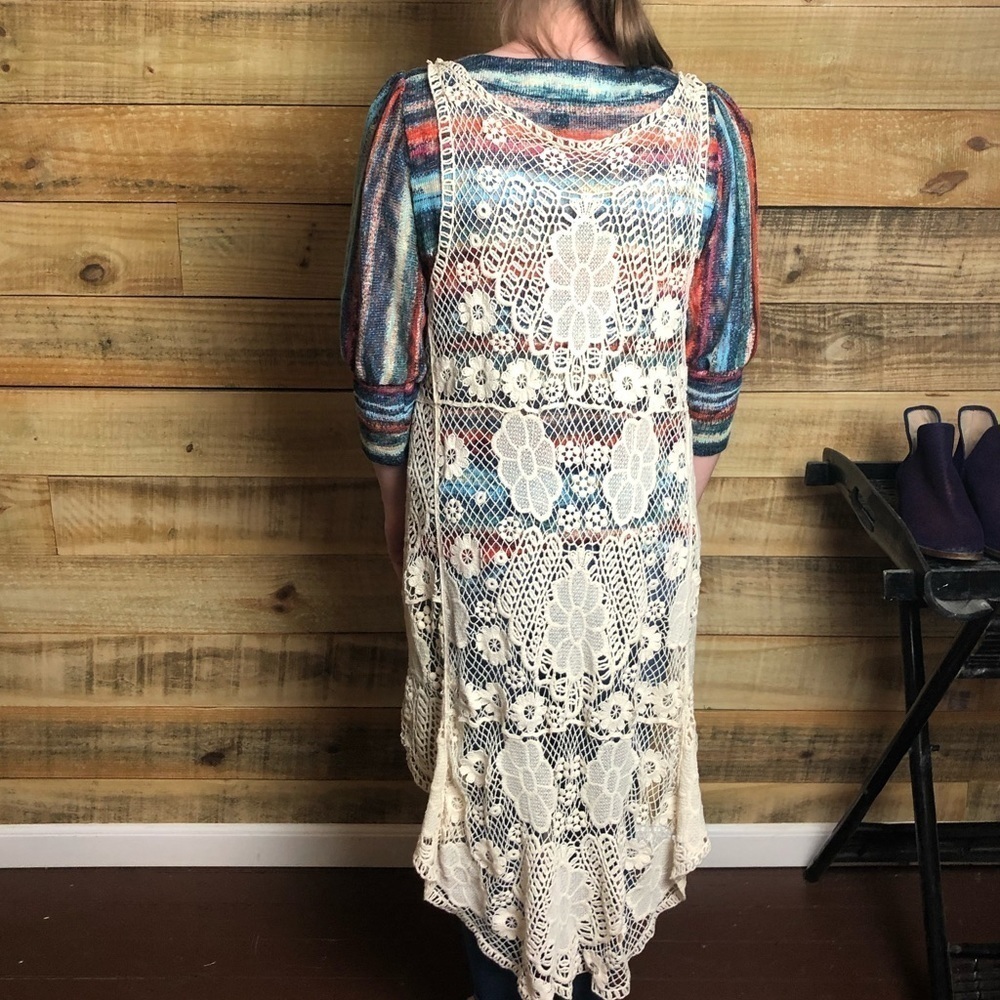 Crochet Lace boho style Cardigan - Picture 7 of 8